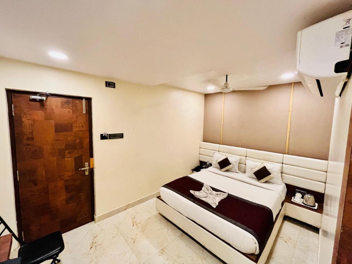 Ganesh Bhavan By Vinayak Hotels Brahmapur ภายนอก รูปภาพ