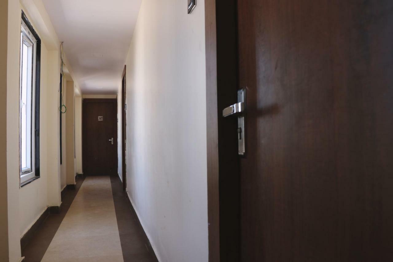 Ganesh Bhavan By Vinayak Hotels Brahmapur ภายนอก รูปภาพ