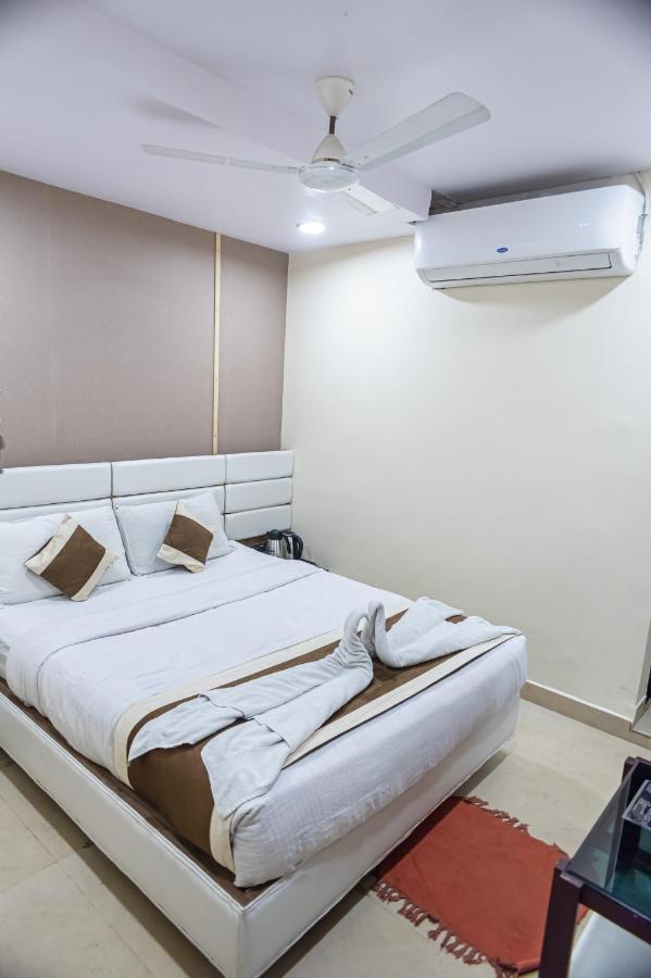 Ganesh Bhavan By Vinayak Hotels Brahmapur ภายนอก รูปภาพ